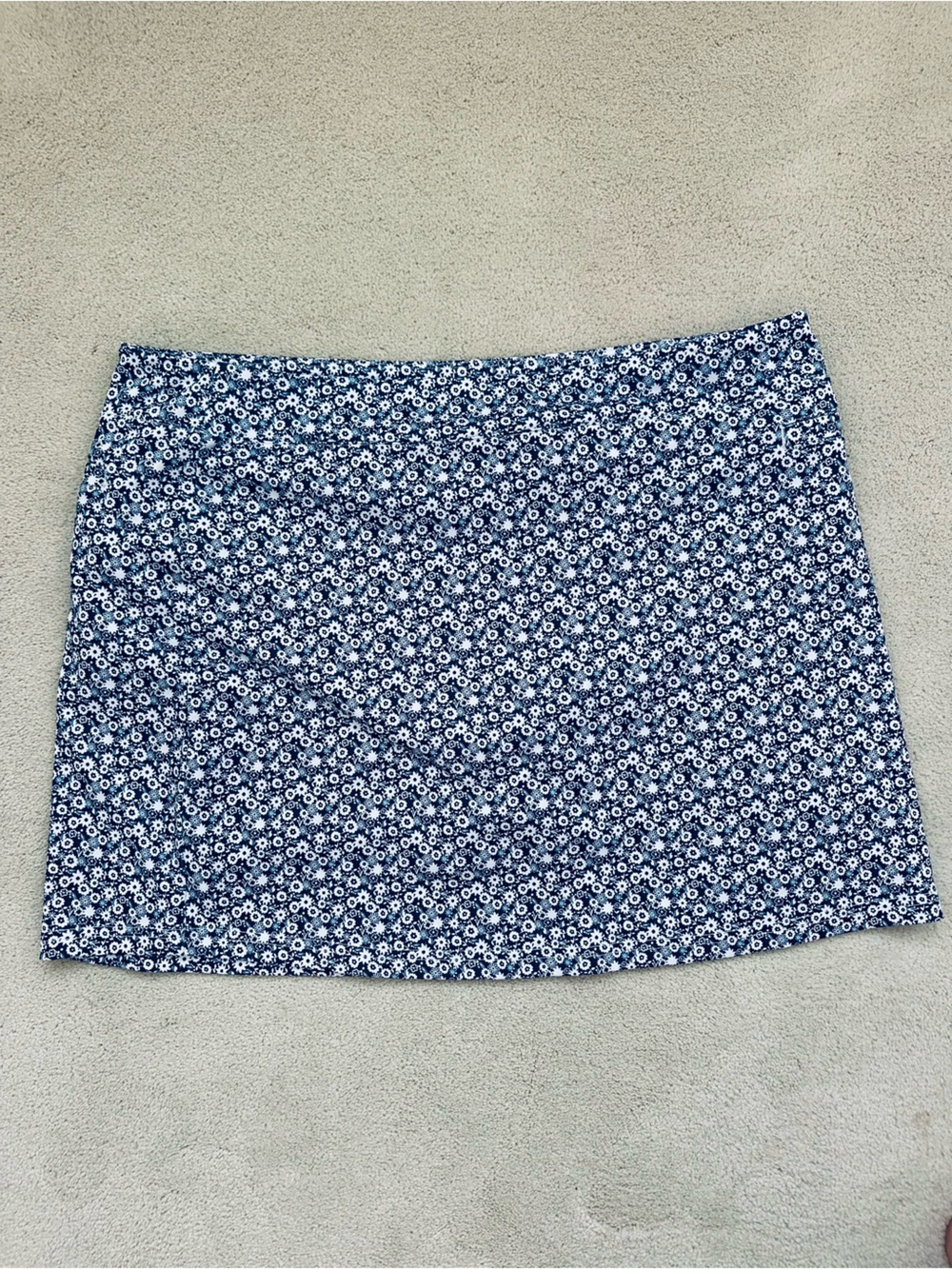 Pebble Beach Navy and White Floral Golf Skort | Size XL
